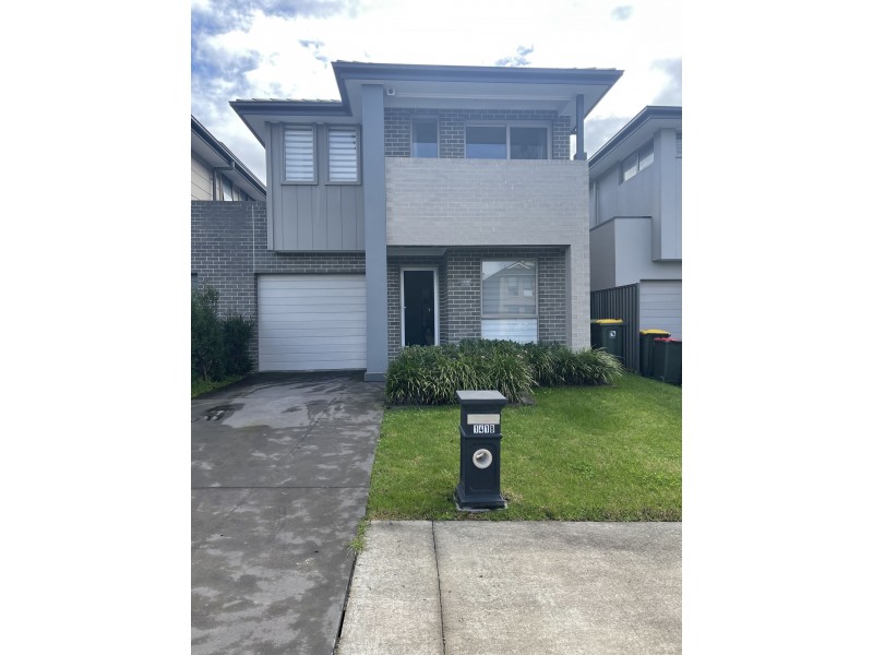 141b Kavanagh St, Gregory Hills NSW 2557