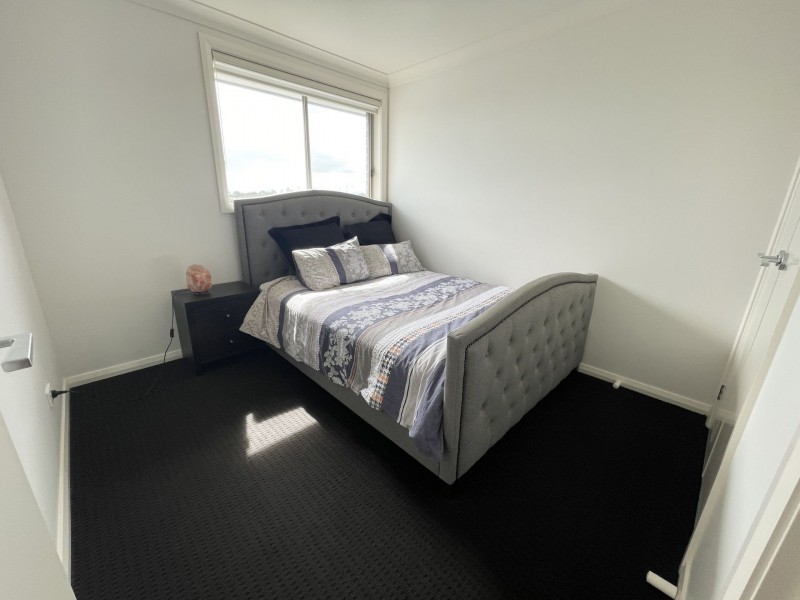 141b Kavanagh St, Gregory Hills NSW 2557