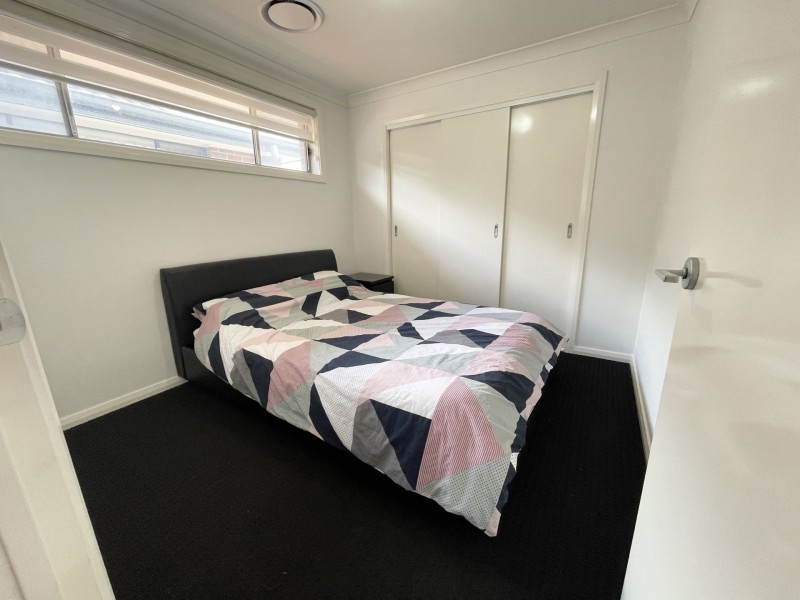 141b Kavanagh St, Gregory Hills NSW 2557