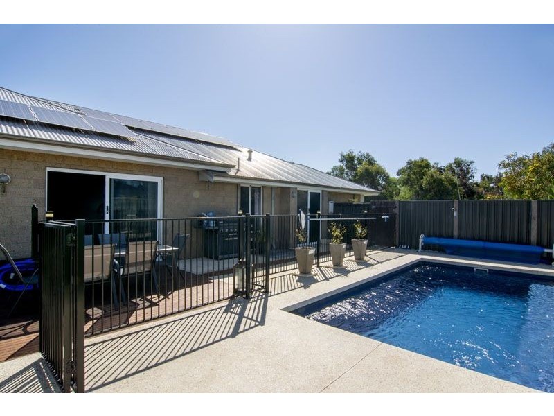 21 Gribble Circuit, Kealy WA 6280