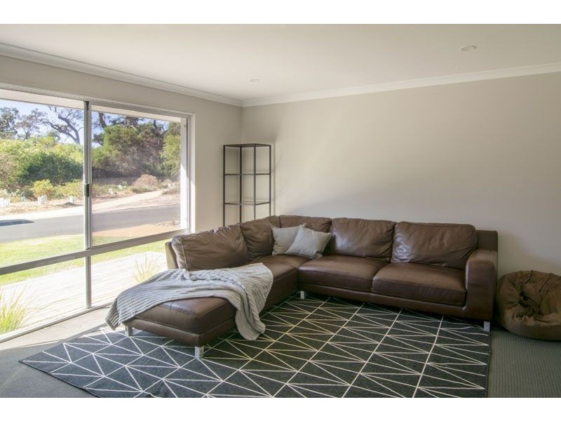 21 Gribble Circuit, Kealy WA 6280