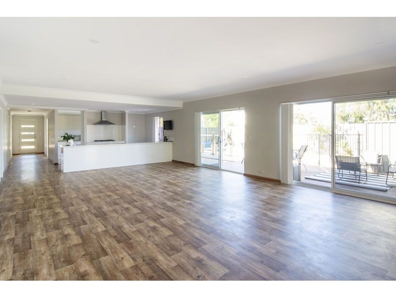 21 Gribble Circuit, Kealy WA 6280