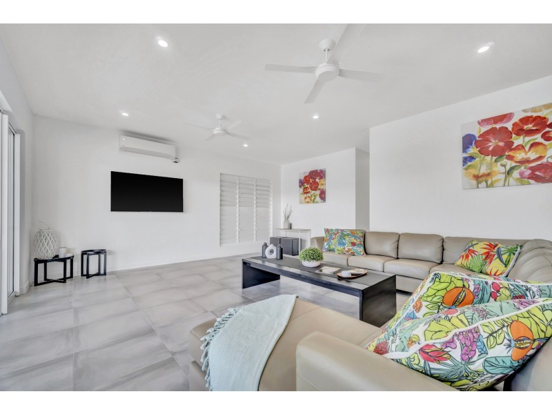 Port Douglas QLD 4877