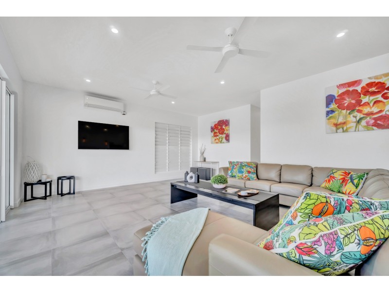 Port Douglas QLD 4877