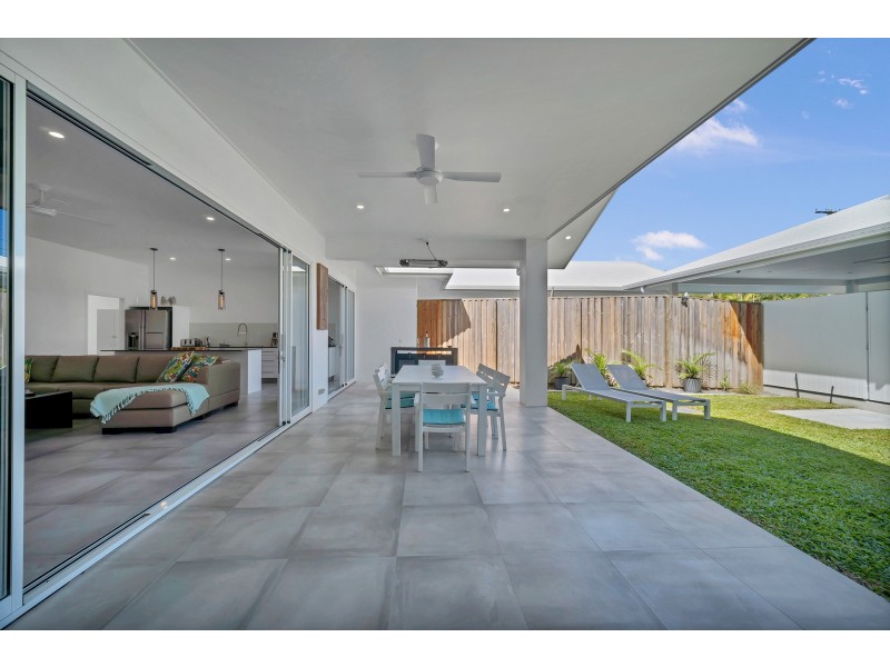 Port Douglas QLD 4877