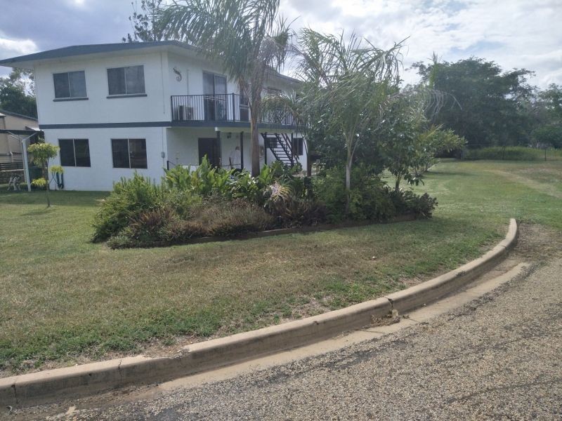 42 Third Avenue, Scottville QLD 4804