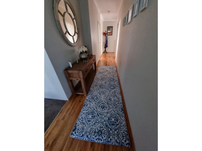 6 Pinehurst Loop, Meadow Springs WA 6210