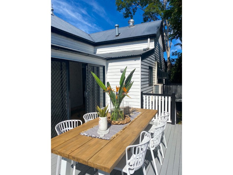 16 Turner Road, Wandal QLD 4700