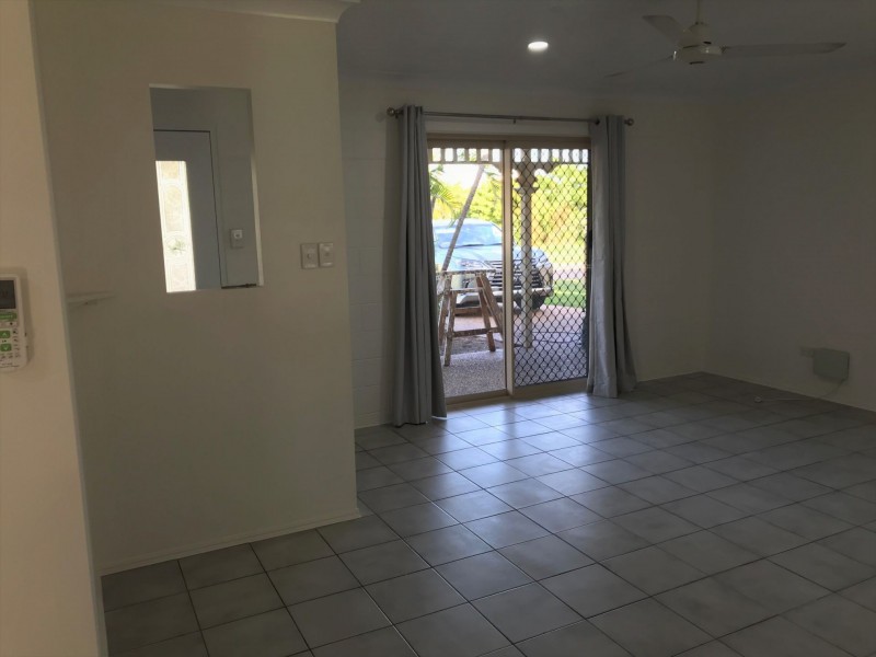 10 Dalkeith Crescent, Mount Louisa QLD 4814