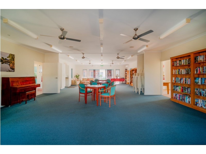 106/40 Lakeside Crescent, Currimundi QLD 4551