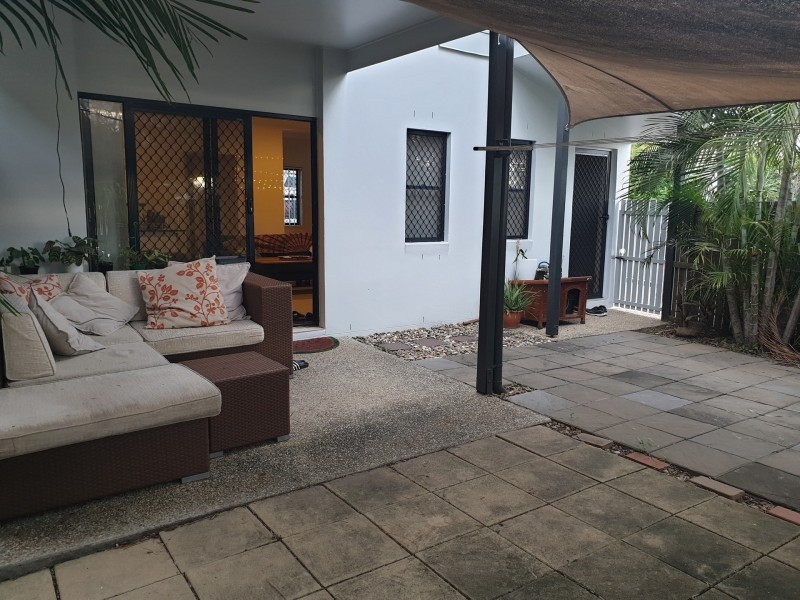 1/44 Birdwood Road, Holland Park West QLD 4121