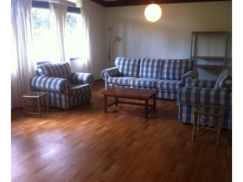 26 Cromarty Street, Kenmore QLD 4069