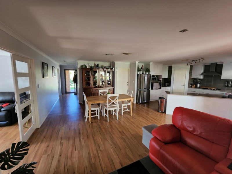 65 Nancarrow Way, Ravenswood WA 6208