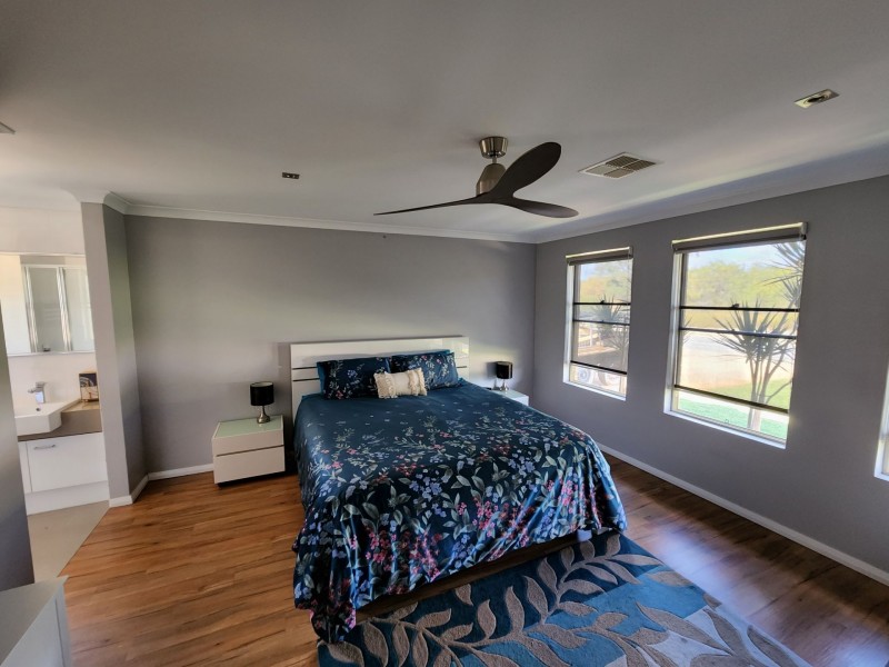 65 Nancarrow Way, Ravenswood WA 6208