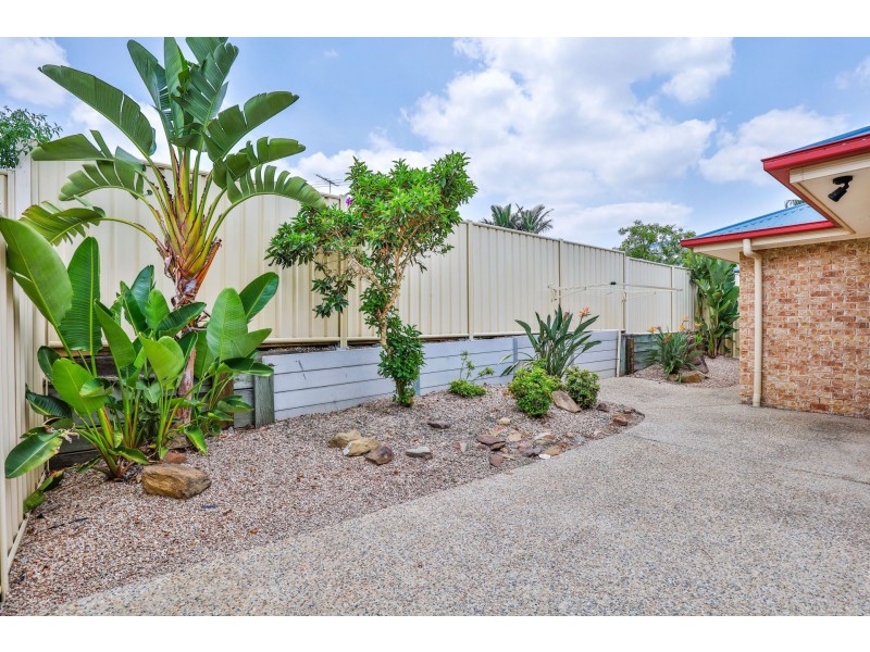 9b Capricorn Avenue, Crestmead QLD 4132