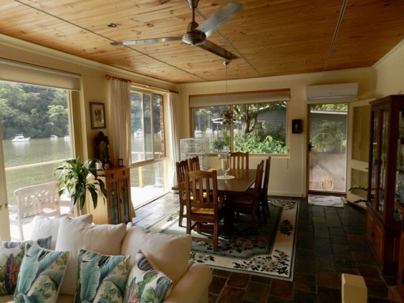 6 Calabash Point, Berowra Waters NSW 2082