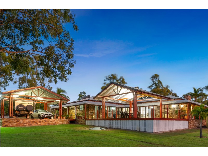 581 Yeppoon Road, Limestone Creek QLD 4701