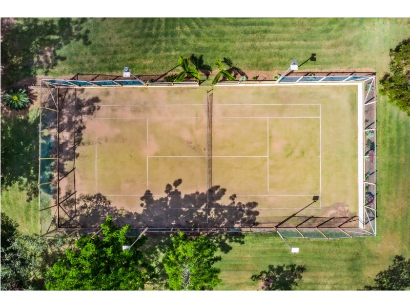 581 Yeppoon Road, Limestone Creek QLD 4701