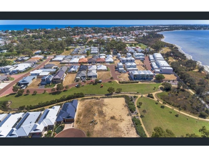 13 Merrin court, Falcon WA 6210