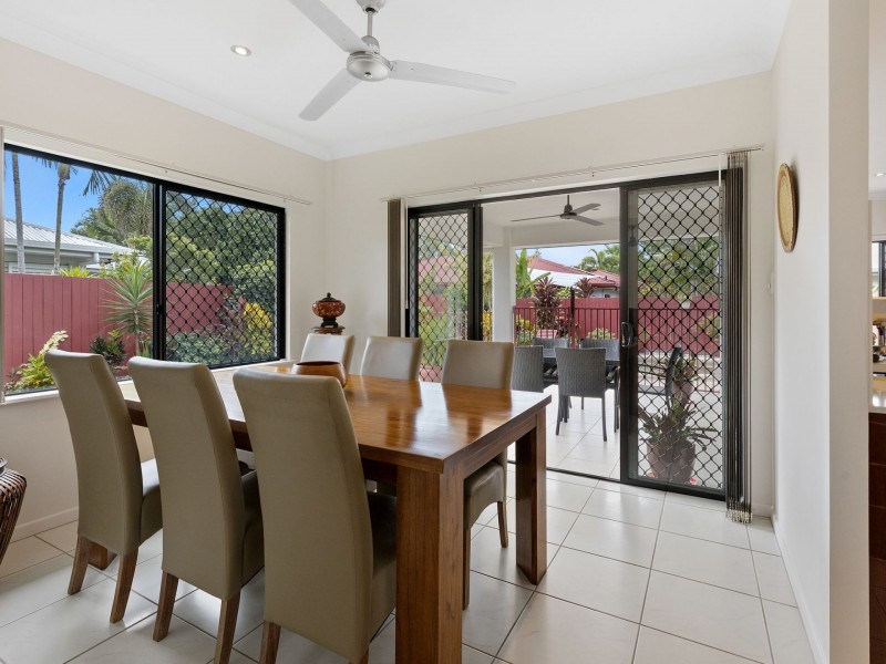 15 Tydeman crescent, Clifton Beach QLD 4879