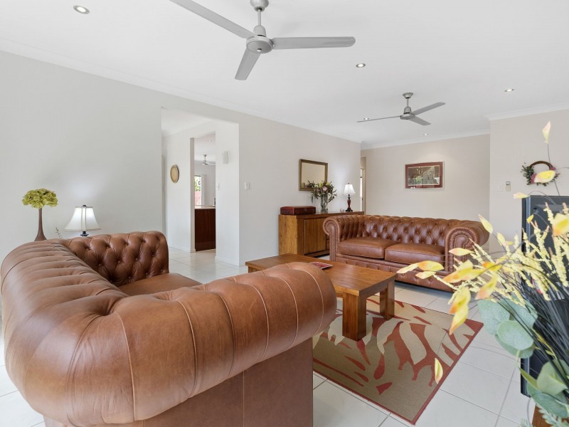 15 Tydeman crescent, Clifton Beach QLD 4879