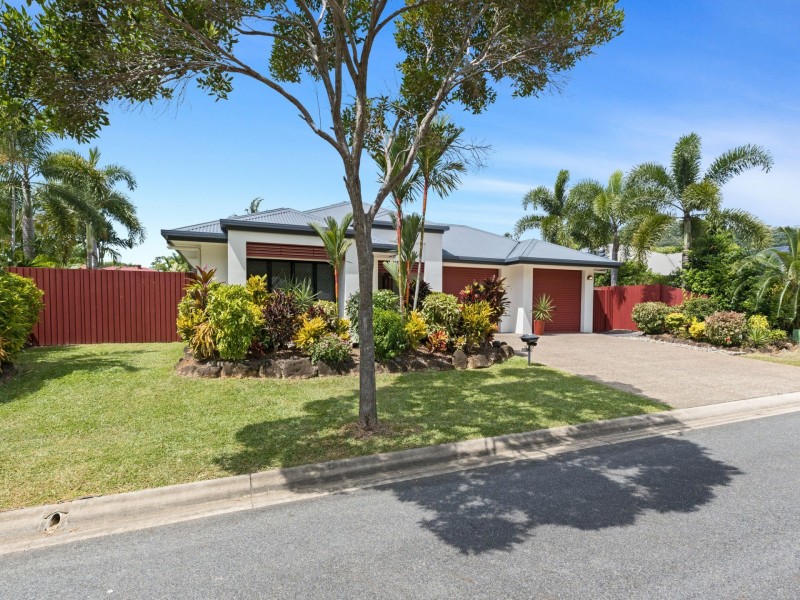 15 Tydeman crescent, Clifton Beach QLD 4879