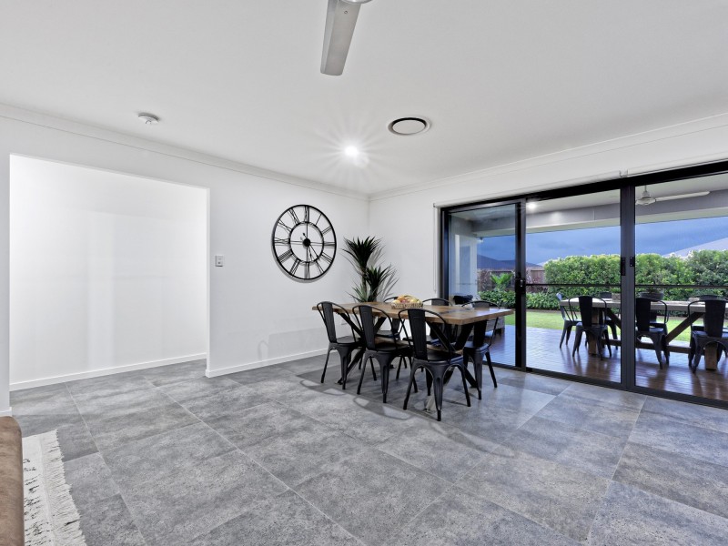 66 Wearing Road, Bargara QLD 4670
