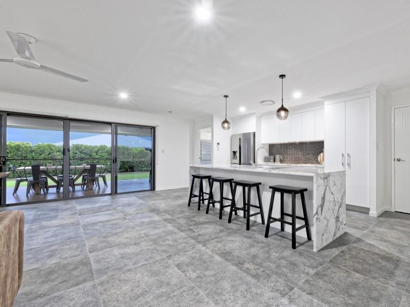 66 Wearing Road, Bargara QLD 4670