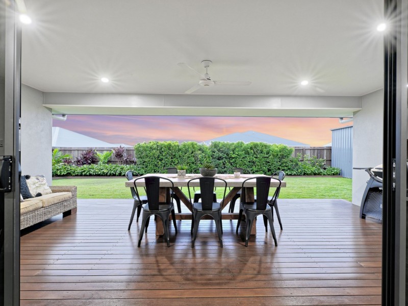66 Wearing Road, Bargara QLD 4670