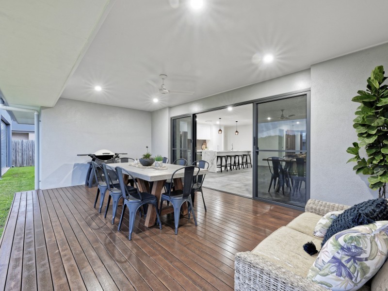 66 Wearing Road, Bargara QLD 4670