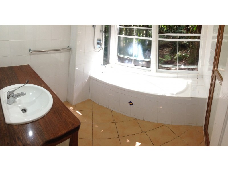 20 Kuranda Crescent, Kuranda QLD 4881