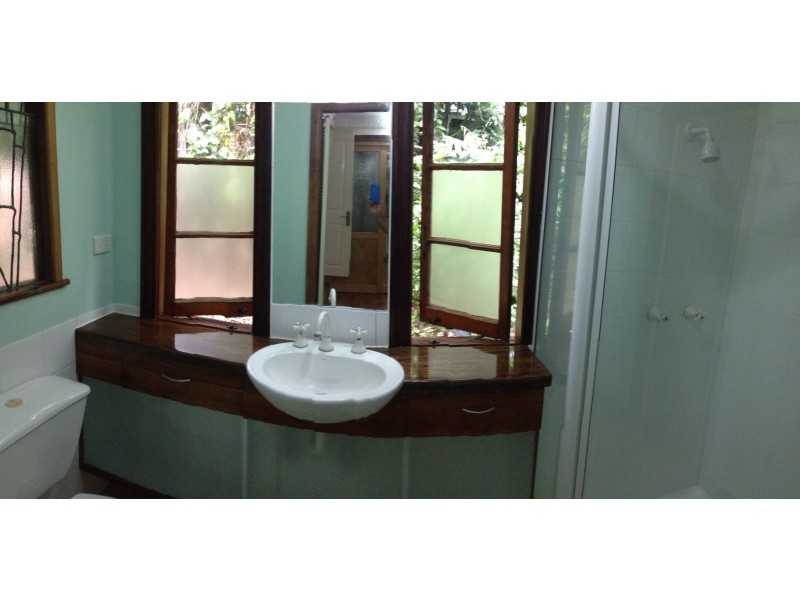 20 Kuranda Crescent, Kuranda QLD 4881