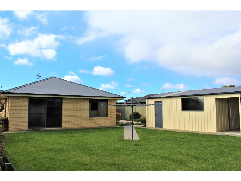 8 Katelyn Drive, Wynyard TAS 7325