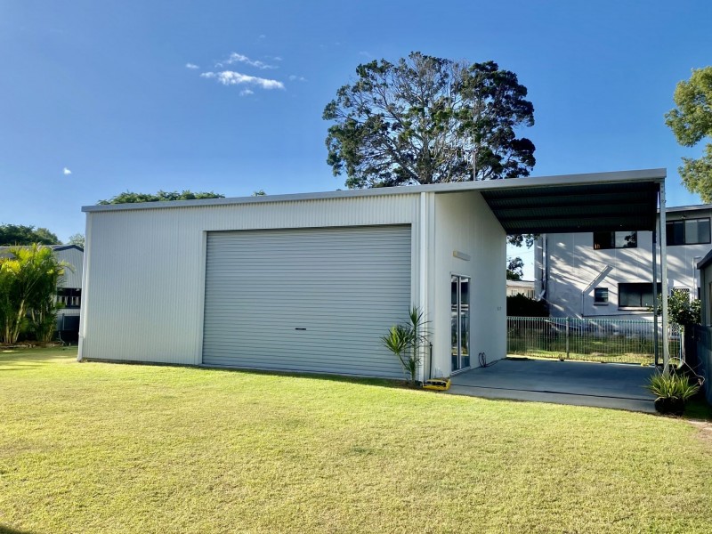 4 Emperor St, Woodgate QLD 4660