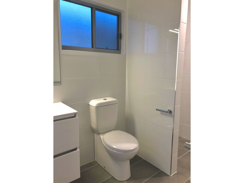 4 Emperor St, Woodgate QLD 4660