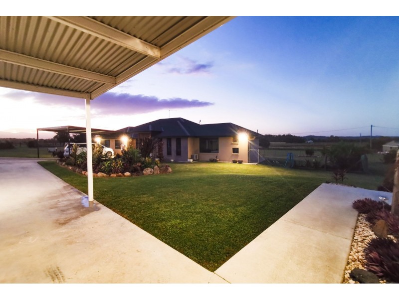 25 Peters Road, Fassifern Valley QLD 4309