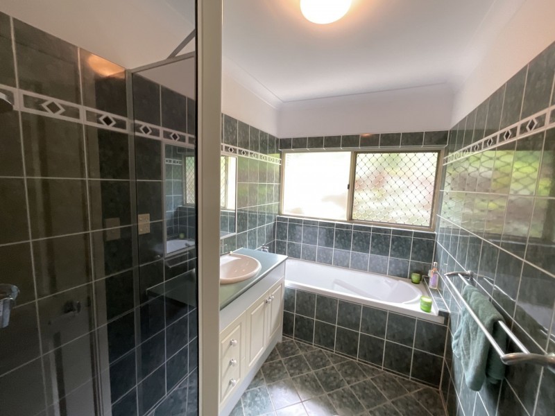 Yorkeys Knob QLD 4878