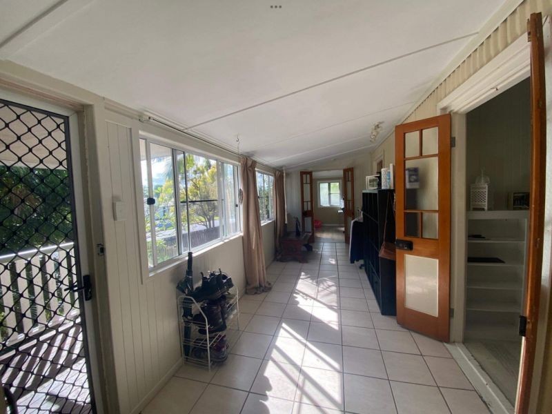 7 Venton Street, Sarina QLD 4737