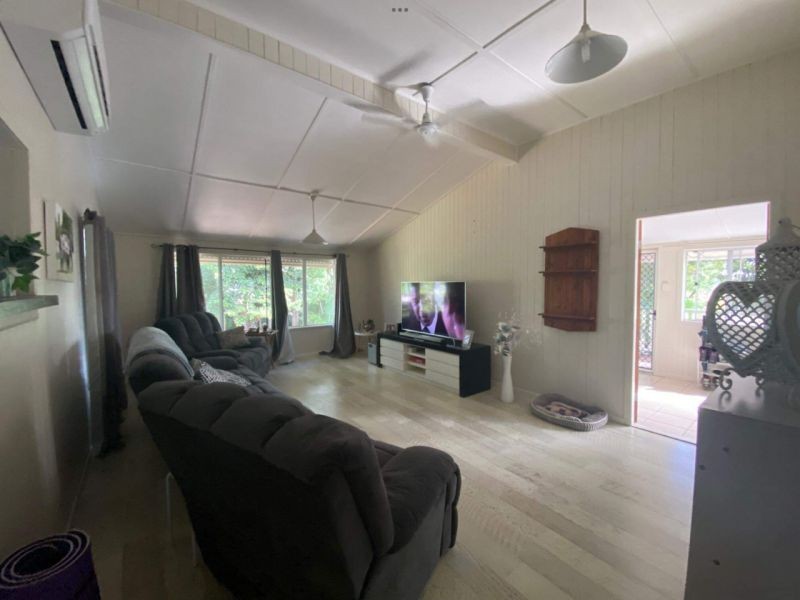 7 Venton Street, Sarina QLD 4737