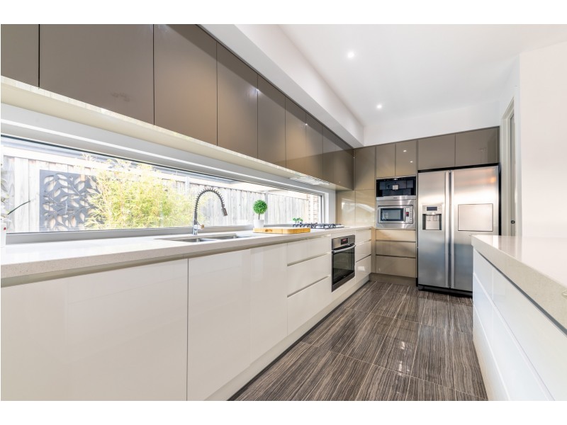 65 Granvia circuit, Burnside VIC 3023