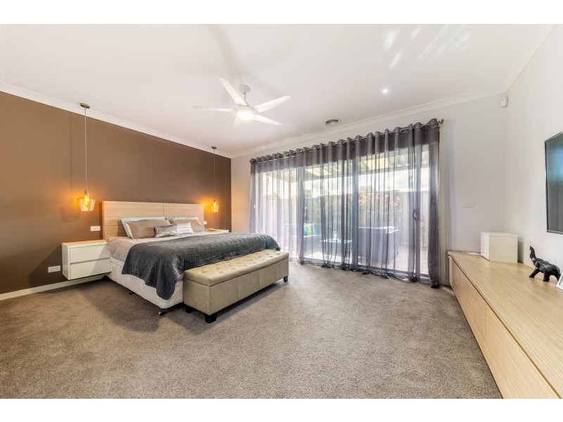 65 Granvia circuit, Burnside VIC 3023