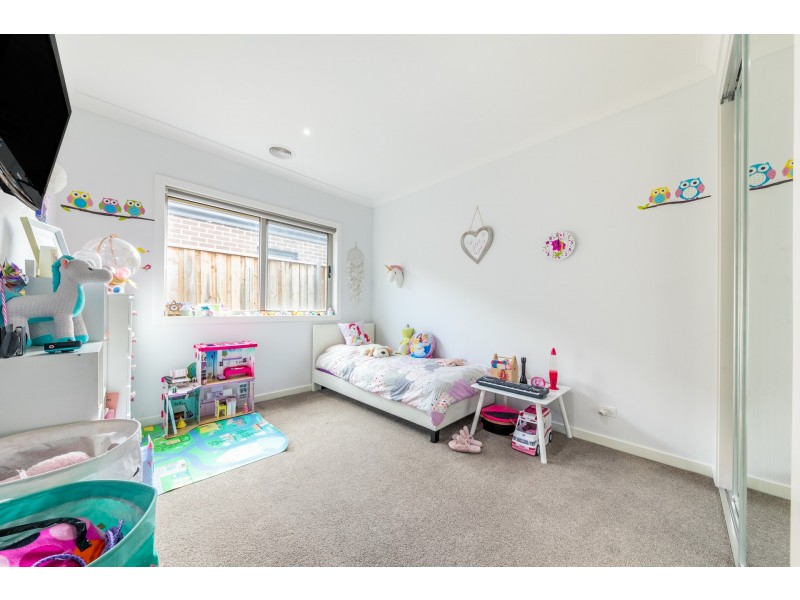 65 Granvia circuit, Burnside VIC 3023