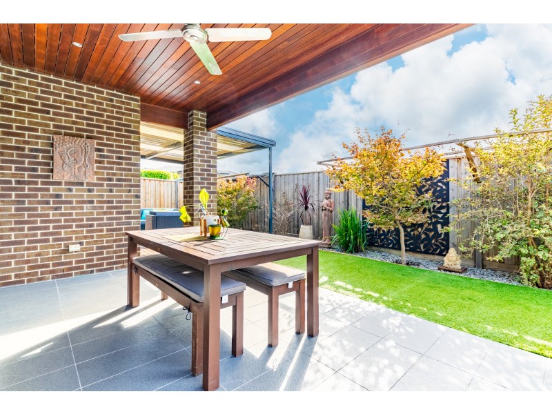 65 Granvia circuit, Burnside VIC 3023