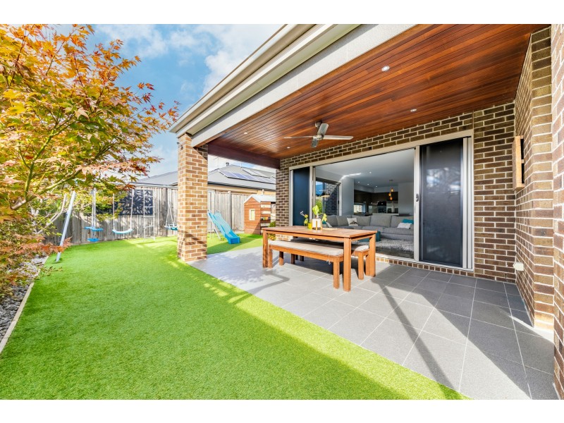 65 Granvia circuit, Burnside VIC 3023