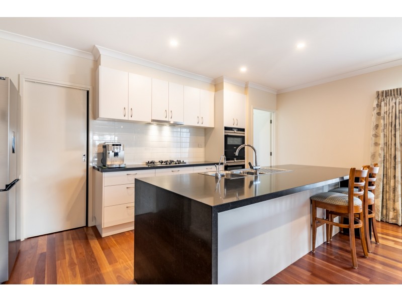 11 Yellowstone Avenue, Curlewis VIC 3222