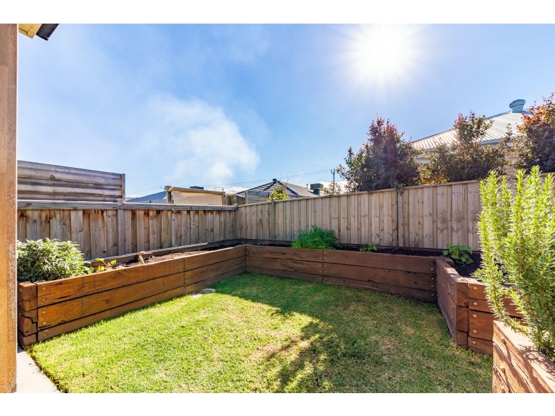 11 Yellowstone Avenue, Curlewis VIC 3222