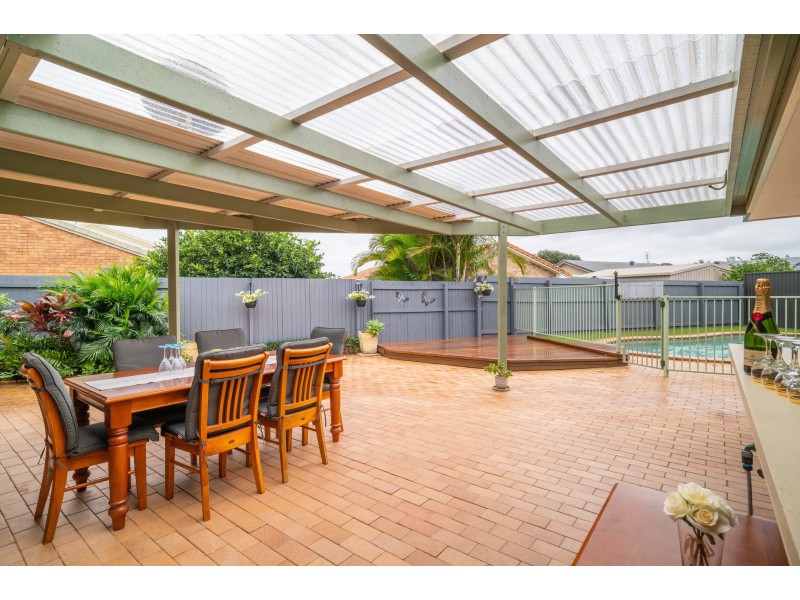 6 Sandbank Place, Kingscliff NSW 2487