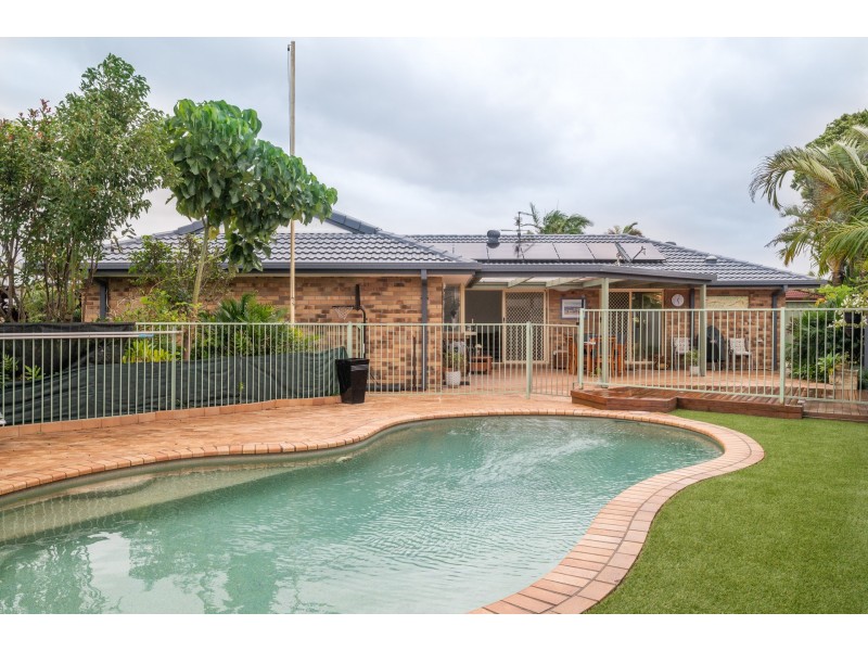 6 Sandbank Place, Kingscliff NSW 2487