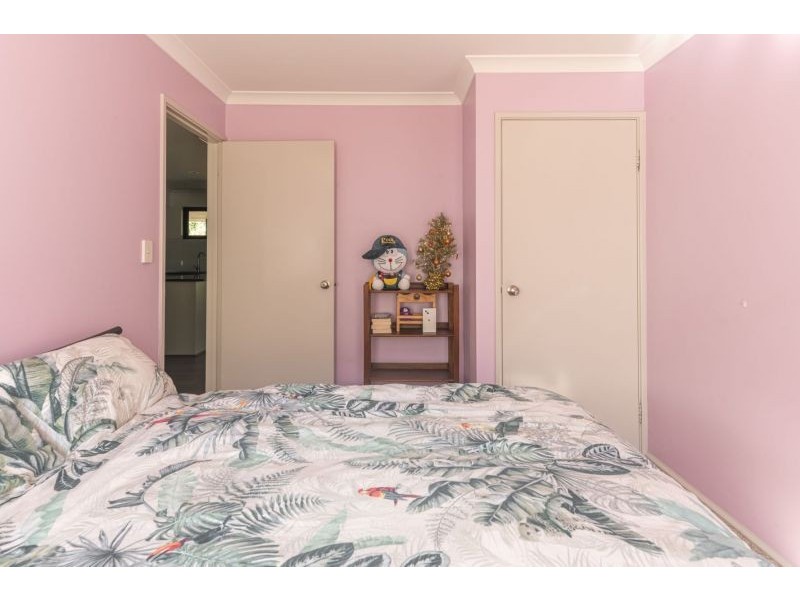 2 Putting green, Maddington WA 6109