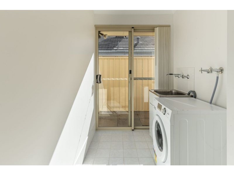 2 Putting green, Maddington WA 6109